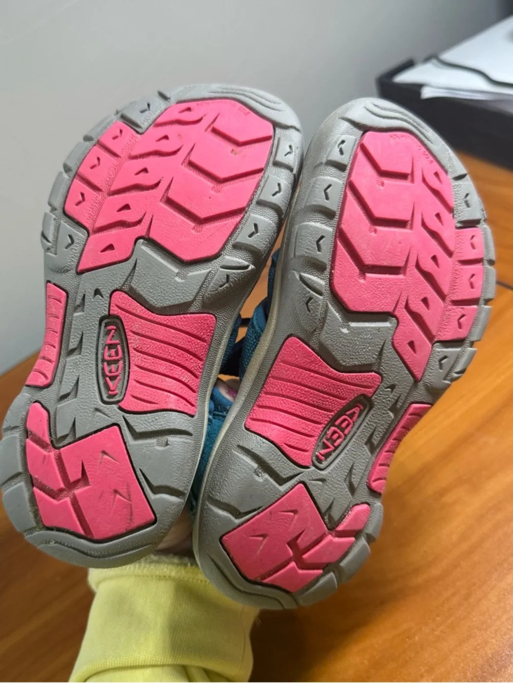 Keen‎ Kids Newport H2 Water Sandal Shoe Turquoise Blue Pink Bungee Vacation K1